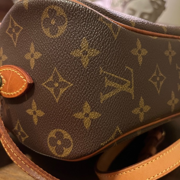 🍃AUTHENTIC LOUIS VUITTON MONOGRAM BLOIS VINTAGE BAG🍃 - Picture 8 of 12